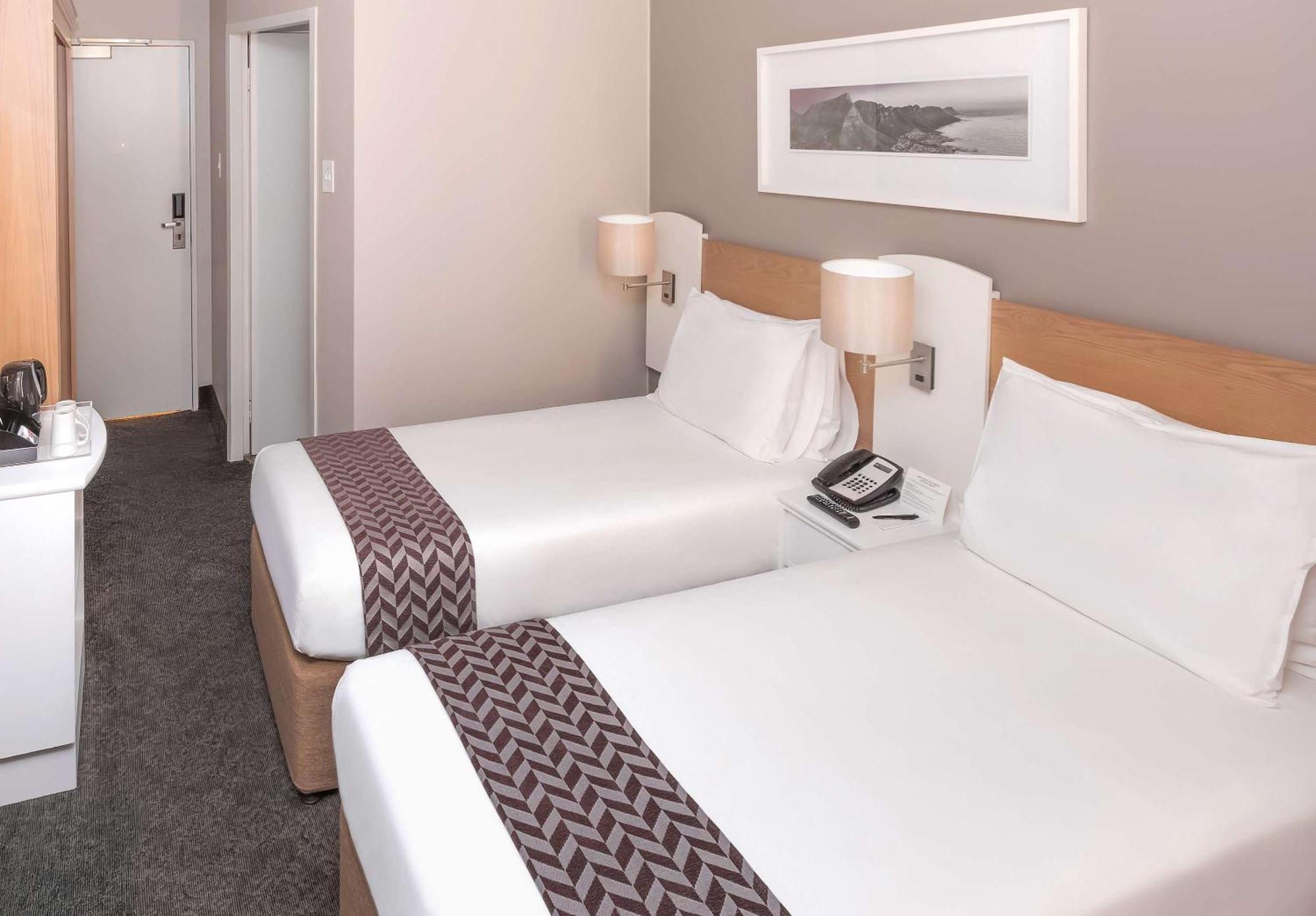 Stayeasy Century City Cidade Do Cabo Exterior foto